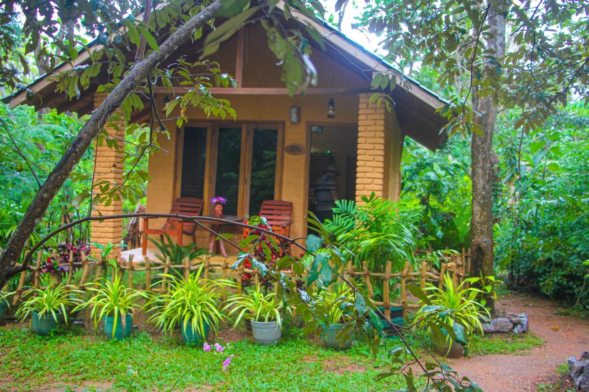 Lotus Eco Villa Szigirija Kültér fotó